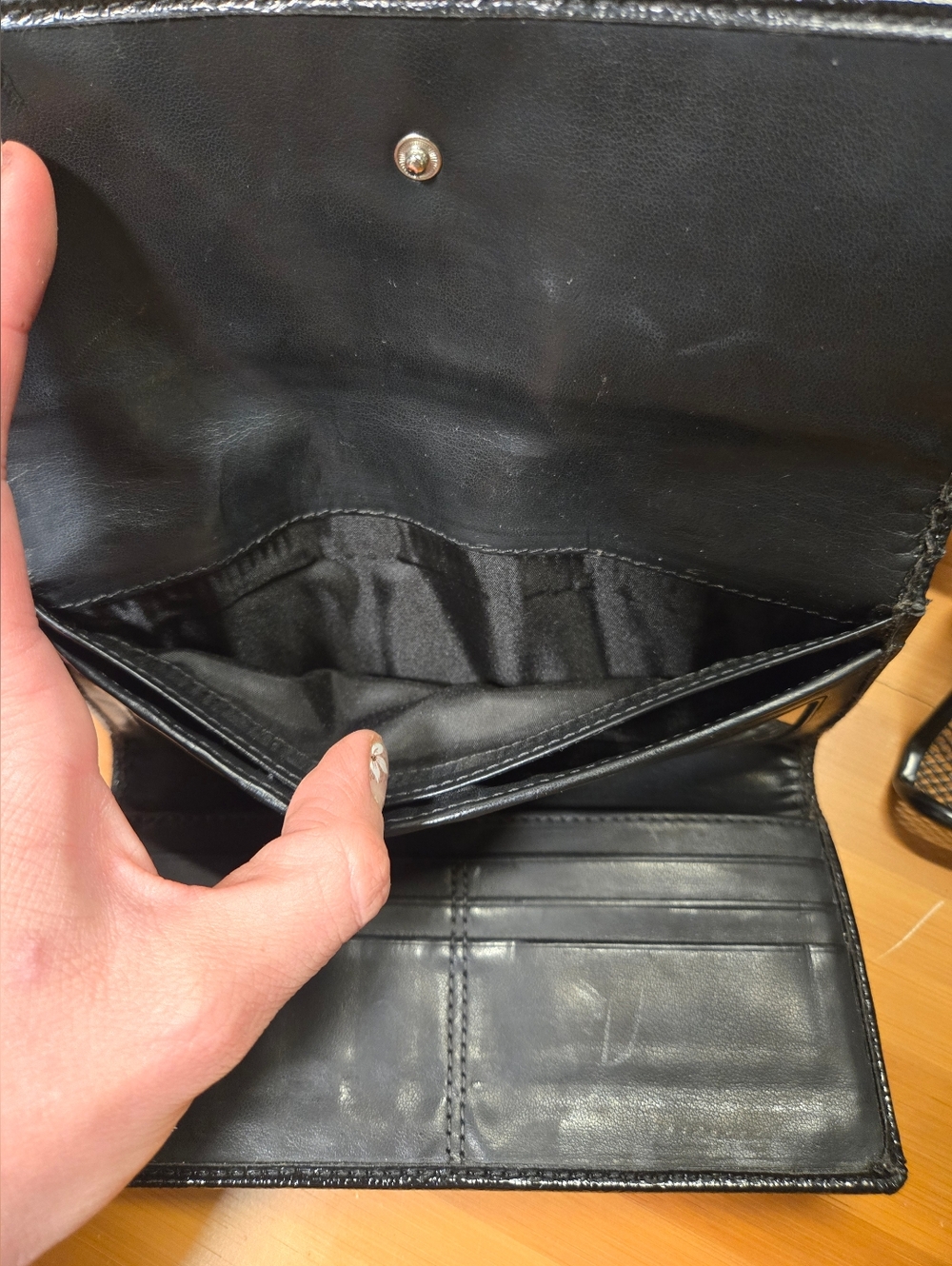 Coach Black Leather Clutch Wallet with Glossy Center Stripe - Picture 8 of 12